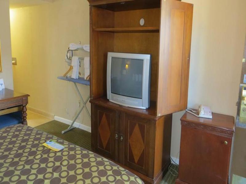 American Inn สต็อกตัน ภายนอก รูปภาพ
